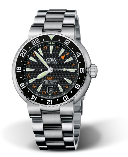 Oris 01 668 7639 8454-07 8 24 01PEB : Divers GMT Date Stainless Steel / Black / Bracelet