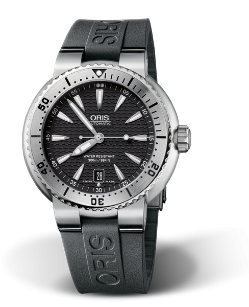 Oris 01 733 7533 4154-07 4 24 34EB : Divers Date Stainless Steel / Black / Rubber
