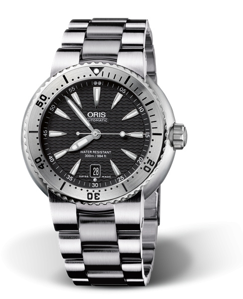 Oris 01 733 7533 4154-07 8 24 01PEB : Divers Date Stainless Steel / Black / Bracelet
