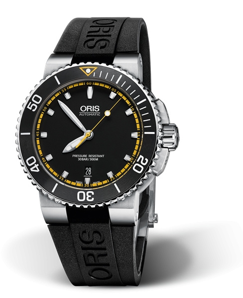 Oris 01 733 7653 4127-07 4 26 34EB : Aquis Date 43 Stainless Steel / Black - Yellow / Rubber