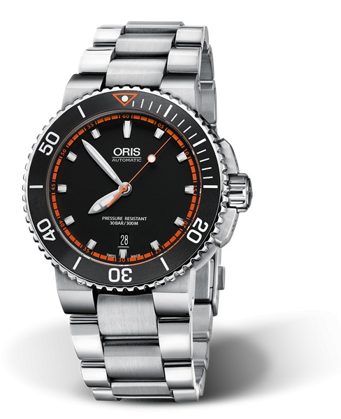 Oris 01 733 7653 4128-07 8 26 01PEB : Aquis Date 43 Stainless Steel / Black - Red / Bracelet