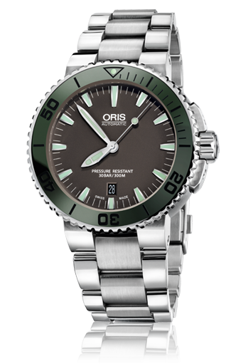 Oris 01 733 7653 4157-07 8 26 01PEB : Aquis Date 43 Stainless Steel / Grey / Bracelet