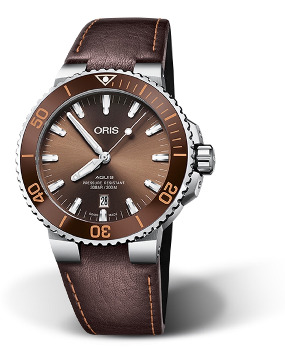 Oris 01 733 7730 4152-07 5 24 12EB : Aquis Date 43.5 Stainless Steel / Brown / Calf