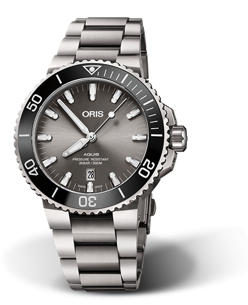 Oris 01 733 7730 7153-07 8 24 15PEB : Aquis Date 43.5 Titanium / Grey / Bracelet