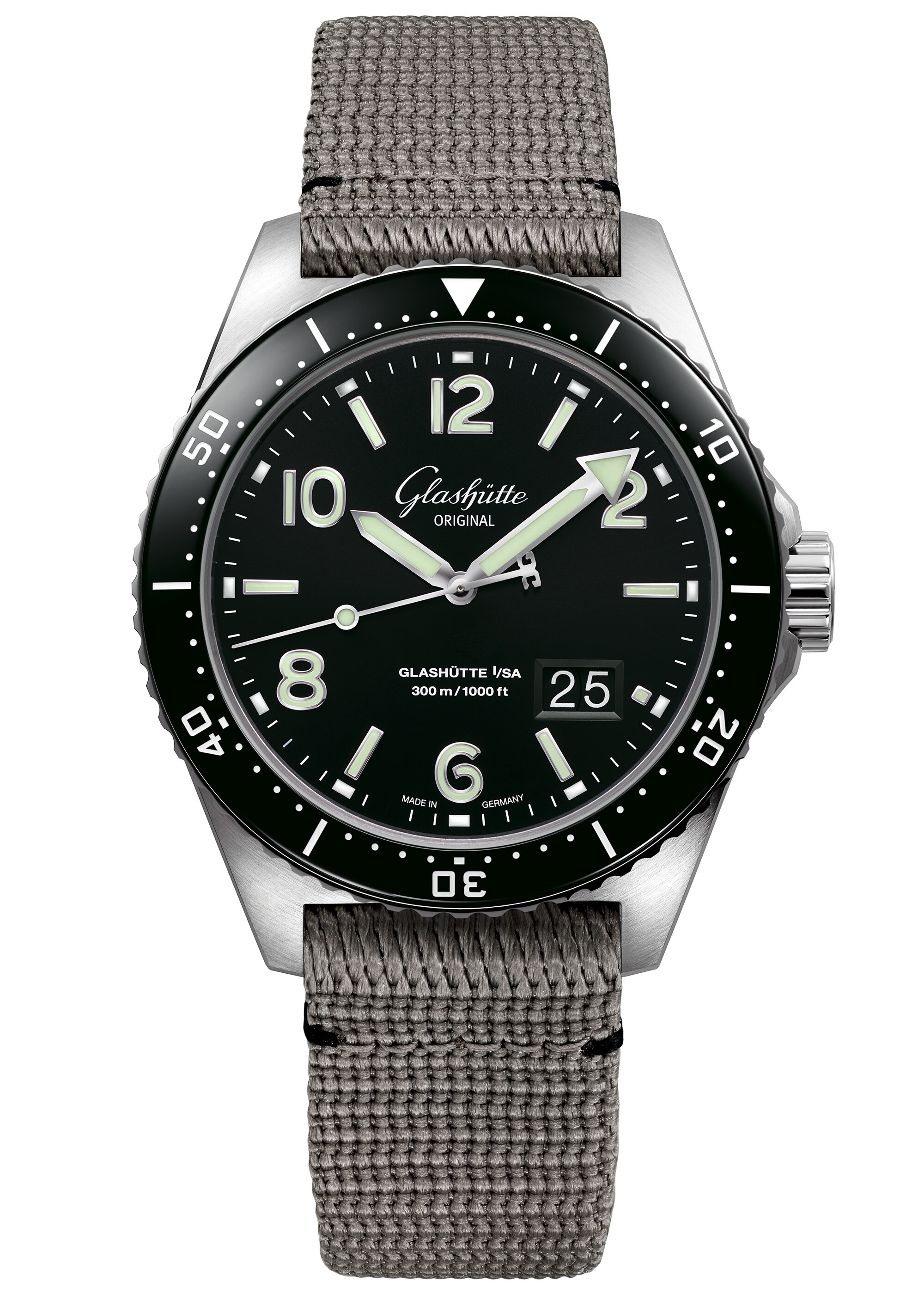 Glashütte Original 1-36-13-01-80-34 : SeaQ Panorama Date Stainless Steel / Black / Synthetic - Folding