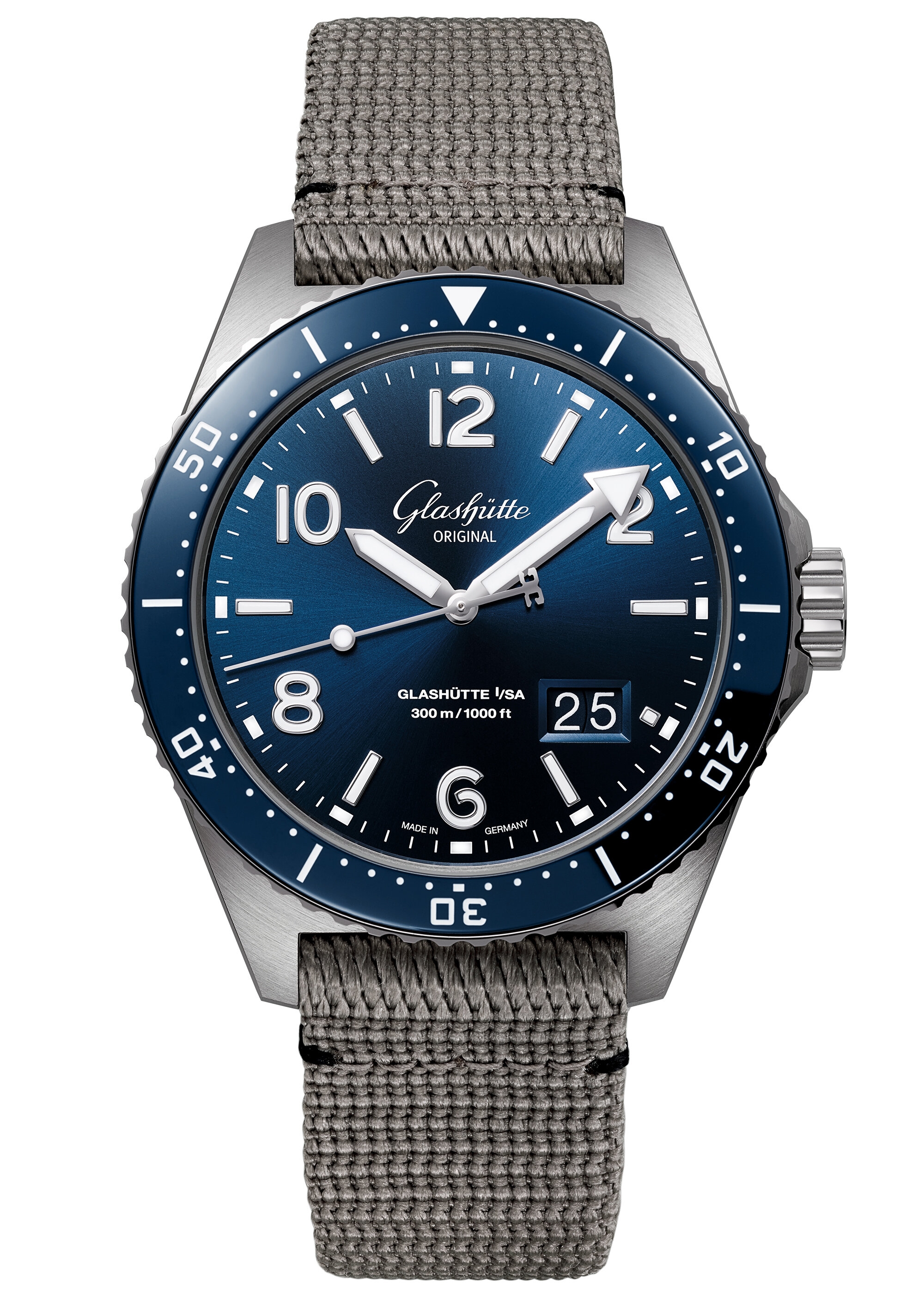 Glashütte Original 1-36-13-02-81-34 : SeaQ Panorama Date Stainless Steel / Blue / Synthetic - Folding
