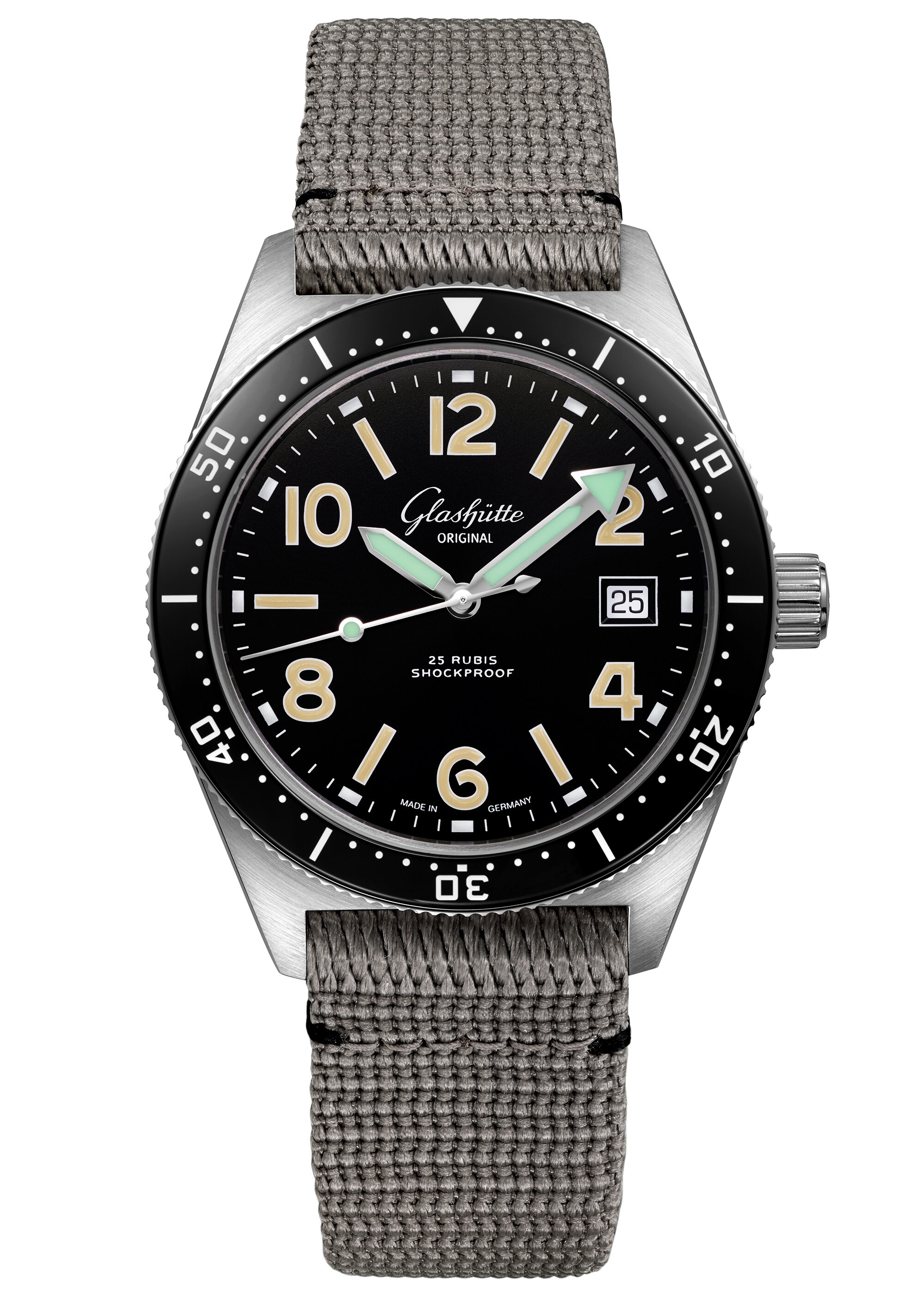 Glashütte Original 1-39-11-01-80-34 : SeaQ 1969 Date Stainless Steel / Black / Textile / Folding