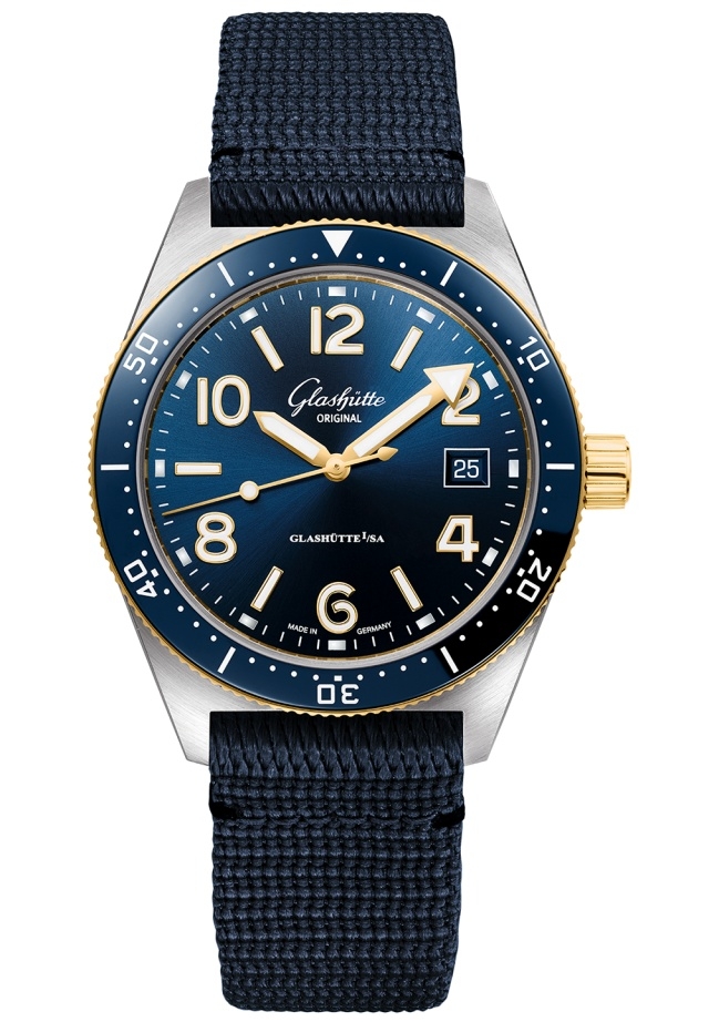 Glashütte Original 1-39-11-10-70-08 : SeaQ Date Stainless Steel / Blue / Synthetic - Pin