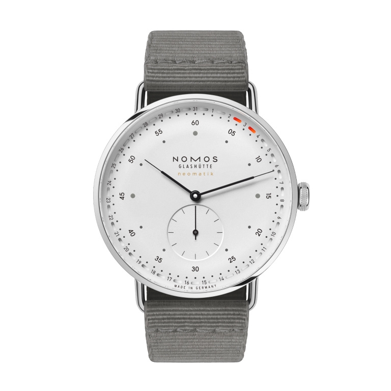 Nomos Glashütte 1165 : Metro Neomatik Update