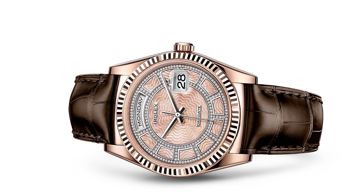 Rolex 118135-0068 : Day-Date 36 Everose Fluted / Strap / Pink MOP Carousel