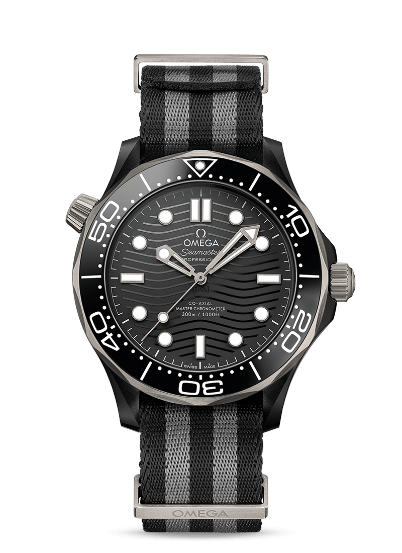 Omega 210.92.44.20.01.002 : Seamaster Diver 300M Master Co-Axial 43.5 Ceramic / Titanium / Black / NATO
