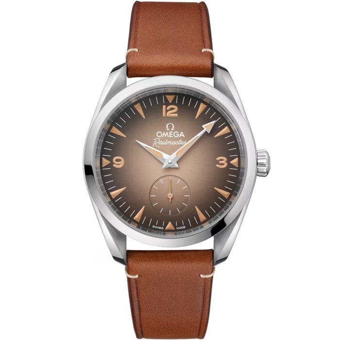 Omega 235.12.38.20.13.001 : Railmaster Omega Co-Axial Master Chronometer Small Seconds 38 Stainless Steel / Beige Gradient