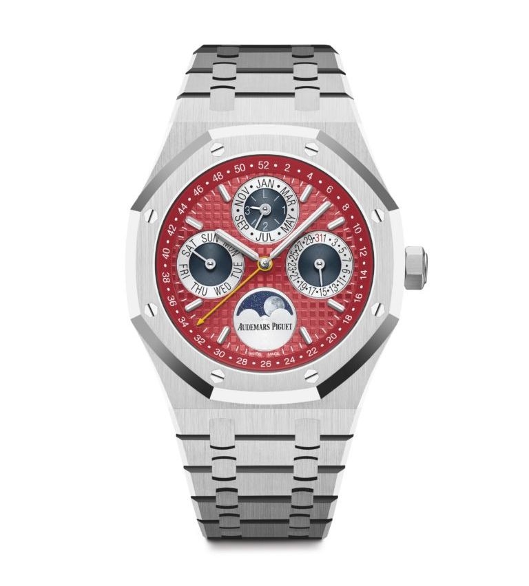 Audemars Piguet 26607BC.OO.1220BC.01 : Royal Oak Perpetual Calendar 41 White Gold / Red / Thailand