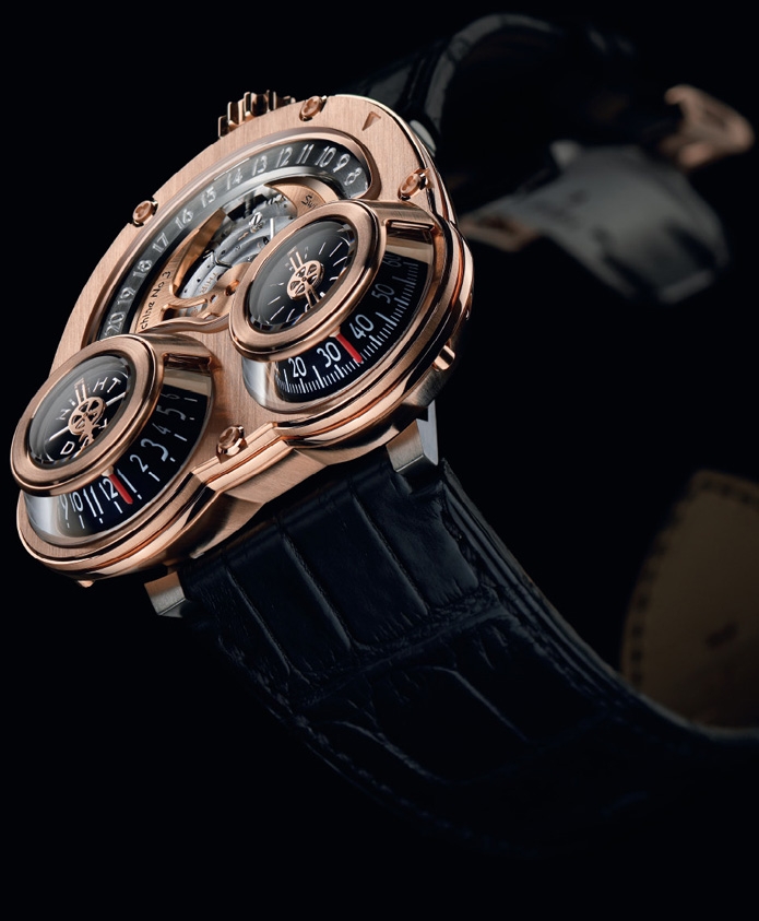MB&F 30.RTL.B : Horological Machine N°3 HM3 Starcruiser Red Gold