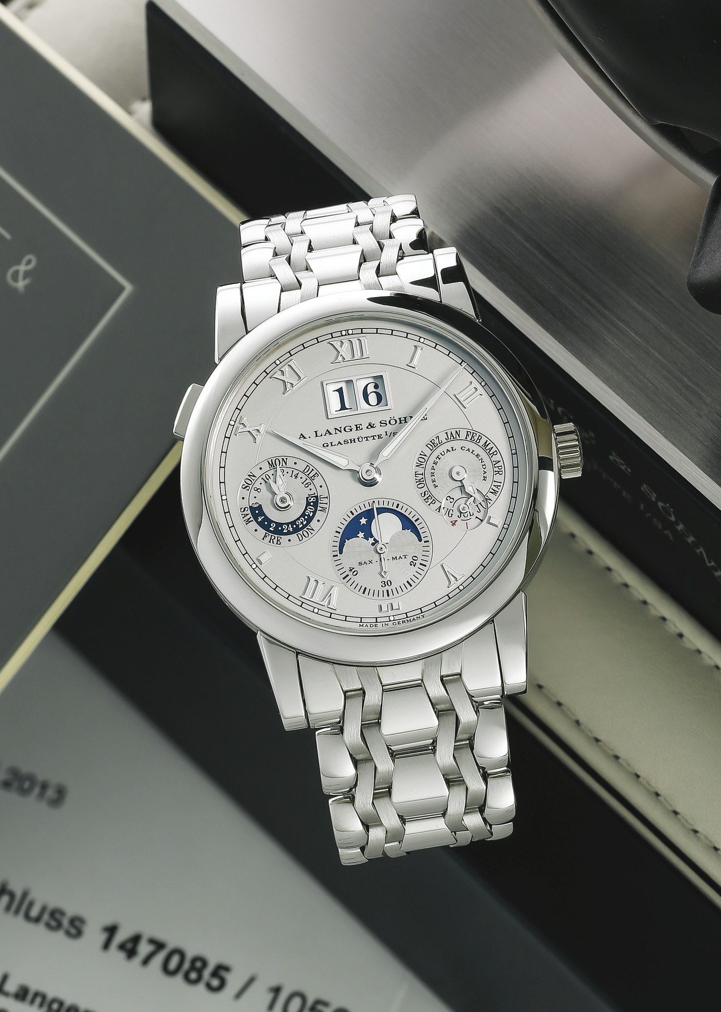 A. Lange & Söhne 310.225 : Langematik Perpetual Platinum /  Bracelet