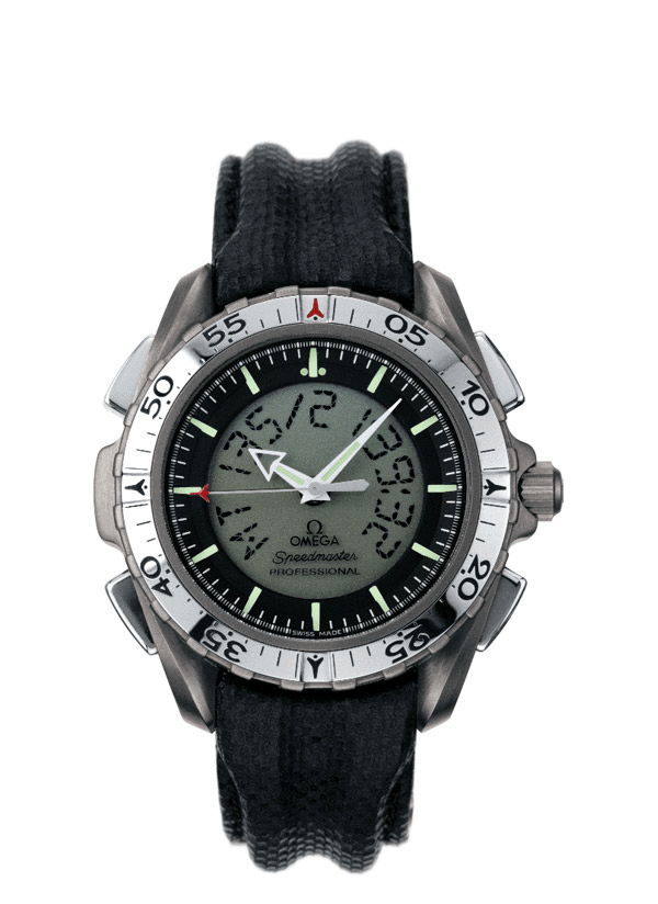 Omega 3990.50.06 : Speedmaster X-33 Titanium / Black Kevlar
