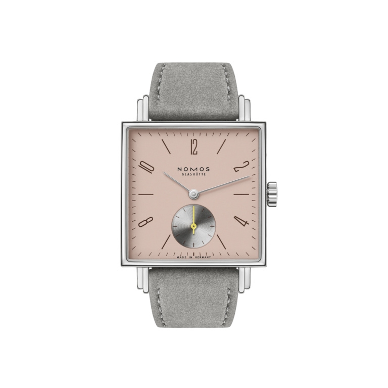 Nomos Glashütte 424 : Tetra Die Kapriziöse / Closed Case Back