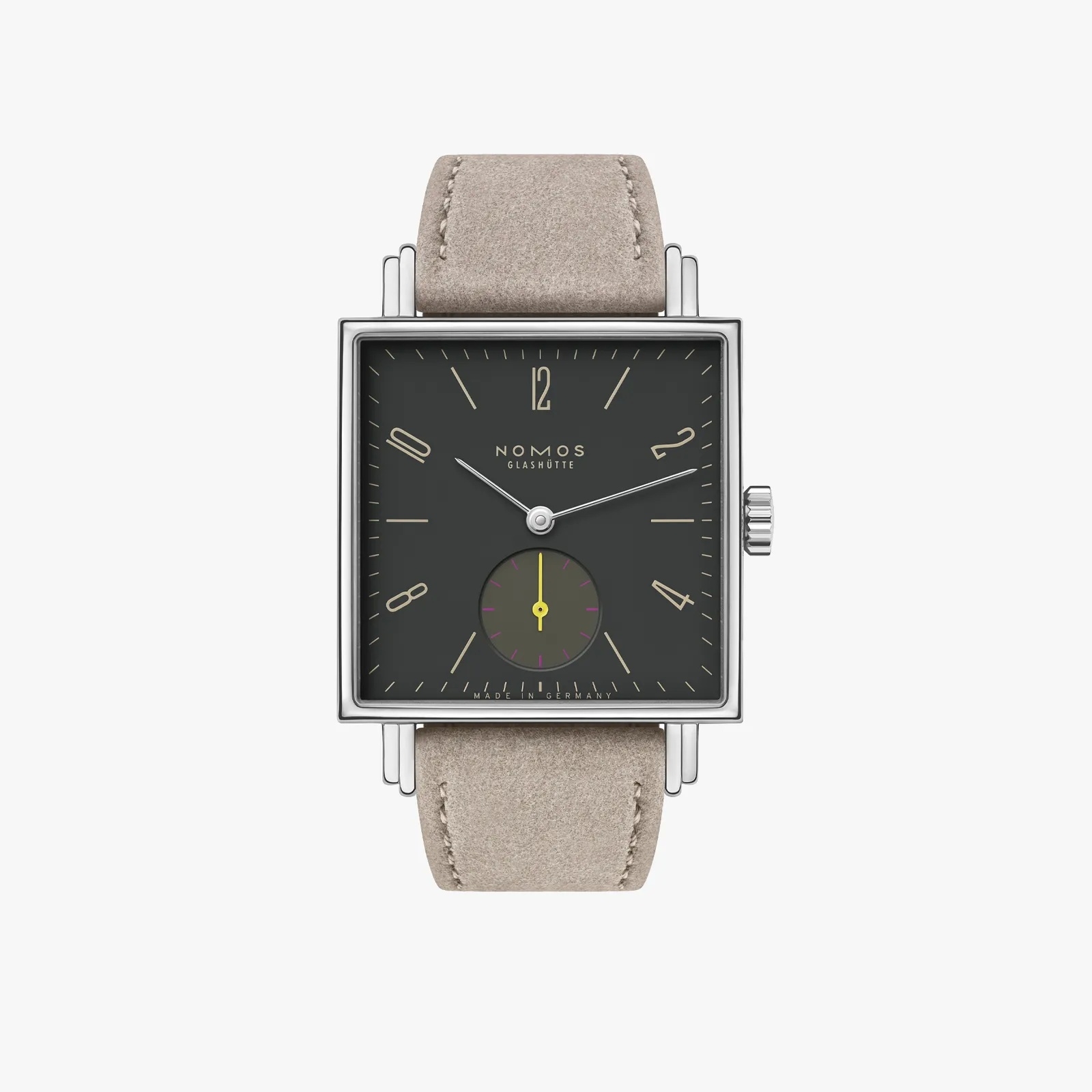 Nomos Glashütte 440 : Tetra Basalt / Open Case Back