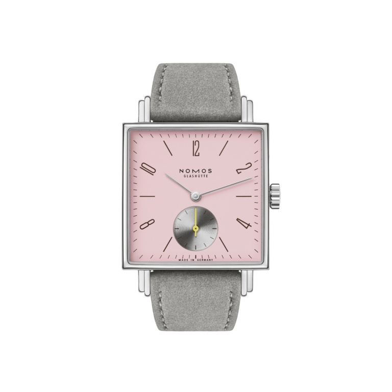 Nomos Glashütte 476 : Tetra Die Wildentschlossene / Open Case Back