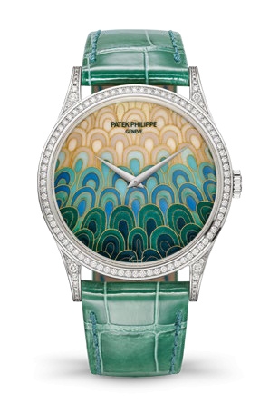 Patek Philippe 5077/100G-048 : Calatrava 5077 Kimono with a Wavy Pattern