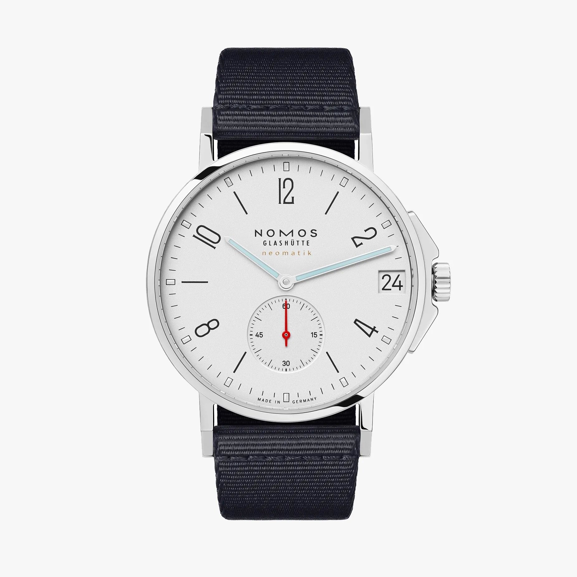 Nomos Glashütte 525 : Ahoi Neomatik 38 Date