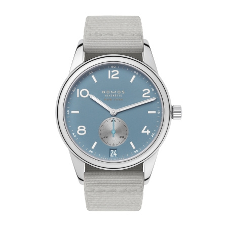 Nomos Glashütte 733.S5 : Club Date 38 Limited Edition for Hodinkee / Pacific