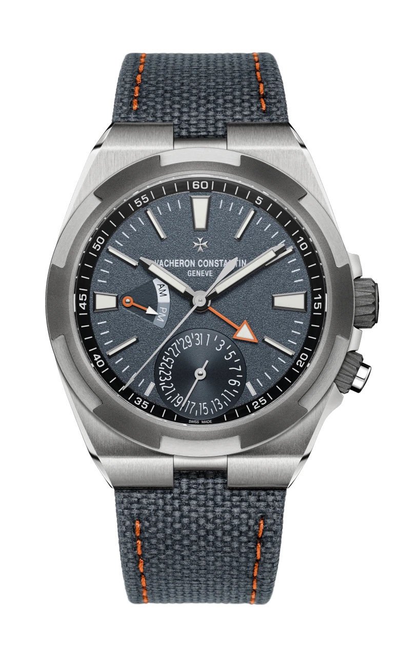 Vacheron Constantin 7910V/000T-B922 : Overseas Everest Dual Time Titanium / Grey