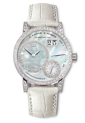 A. Lange & Söhne 813.044 : Kleine Lange 1 Soirée White Gold