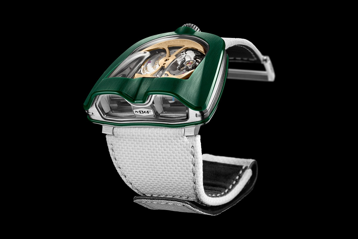 MB&F 82.TL.G : Horological Machine N°8 HM8 Mark 2 Titanium / Green