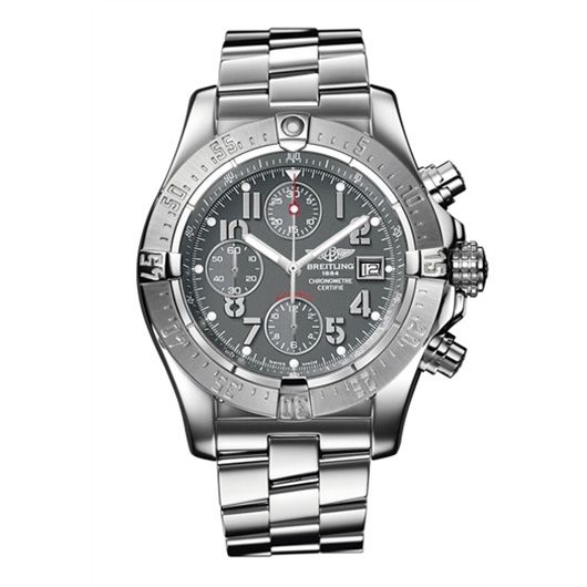 Breitling A1338012.F547.132A : Avenger Grey / Bracelet