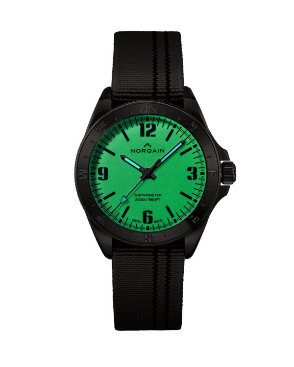 Norqain NNB1001BBWA/IL107-BBF : Adventure Neverest Night Sight 40 DLC / SuperLuminova / Brown - Black Flex