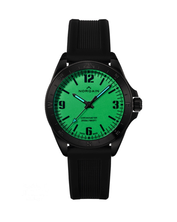 Norqain NNB1001BBWA/IL107-BR : Adventure Neverest Night Sight 40 DLC / SuperLuminova / Black Rubber