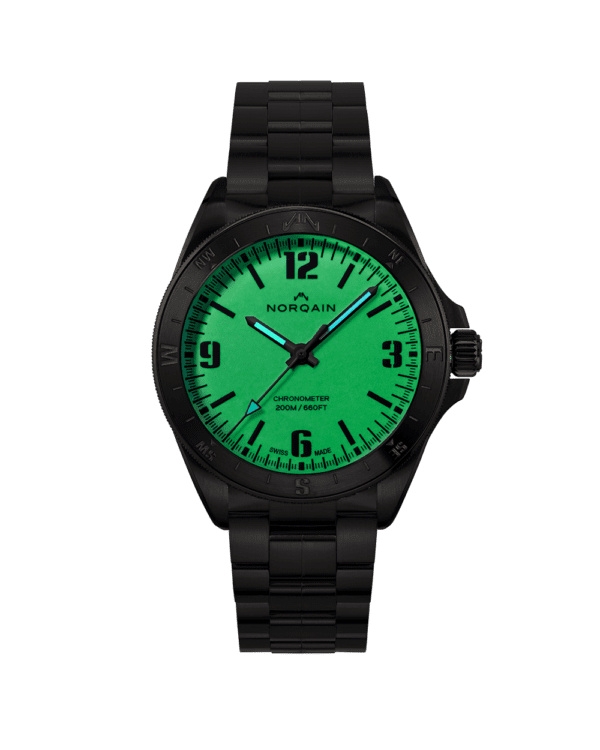 Norqain NNB1001BBWA/IL107-DLC : Adventure Neverest Night Sight 40 DLC / SuperLuminova / Bracelet