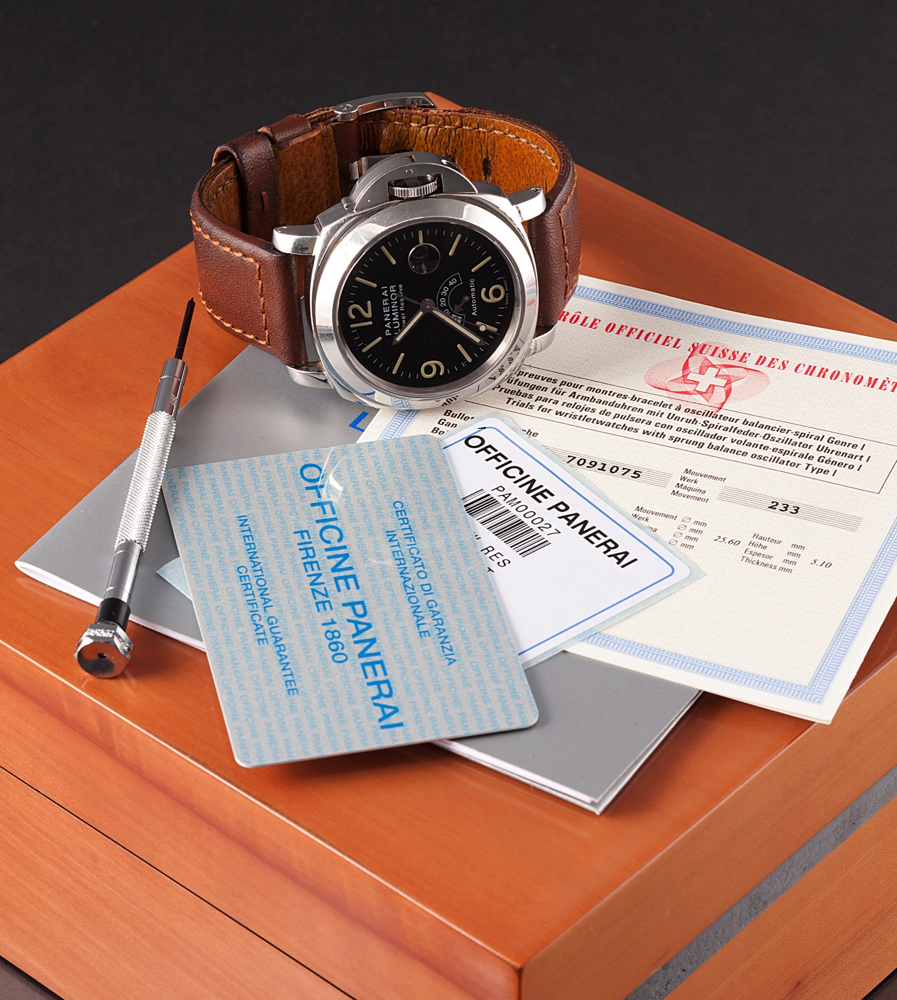 Panerai PAM00027 : Luminor Power Reserve