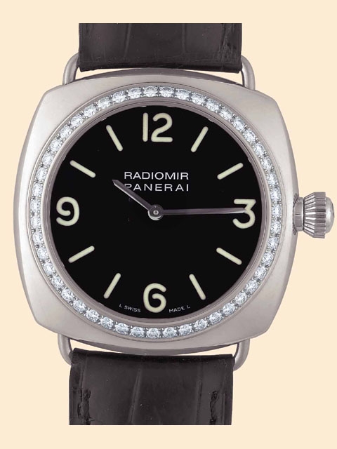 Panerai PAM00068 : Radiomir Diamond Set