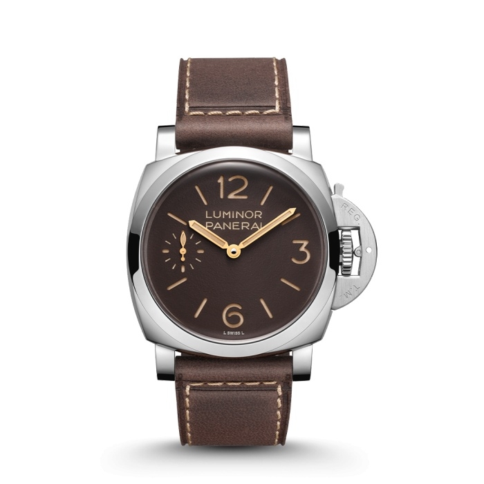 Panerai PAM01731 : Luminor 44  Stainless Steel / Tobacco