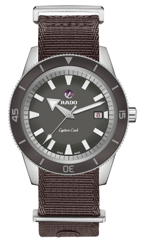 Rado R32505018 : HyperChrome Captain Cook 42 Stainless Steel / Grey