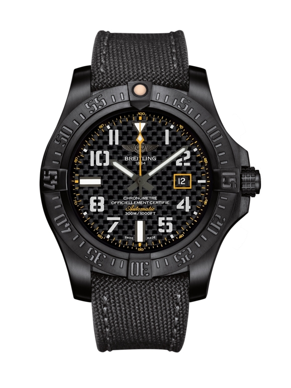 Breitling V173104T.BF89.100W : Avenger Blackbird 48 Black Titanium / Carbon / Military / Limited Edition