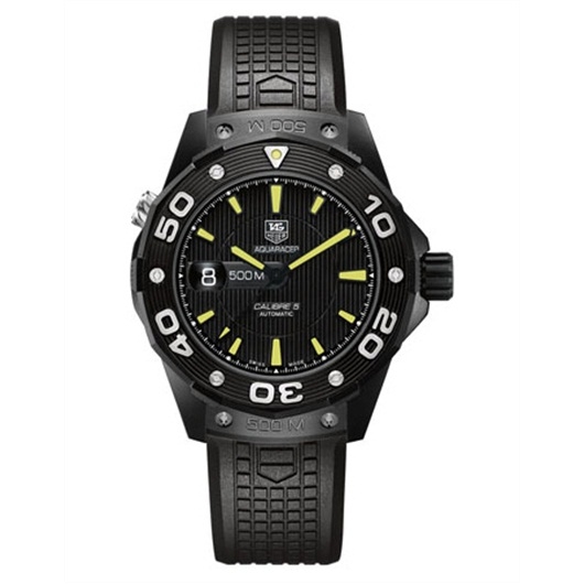 TAG Heuer WAJ2180.FT6015 : Aquaracer 500M Calibre 5 43 Titanium PVD / Black / Rubber